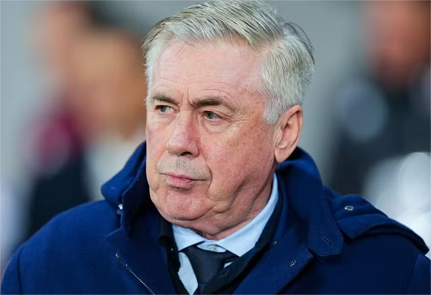 皇冠体育(中国)官方网站-最新资讯-安帅：世界杯只剩几个位置待定，换人罚点是想为埃斯特旺减压